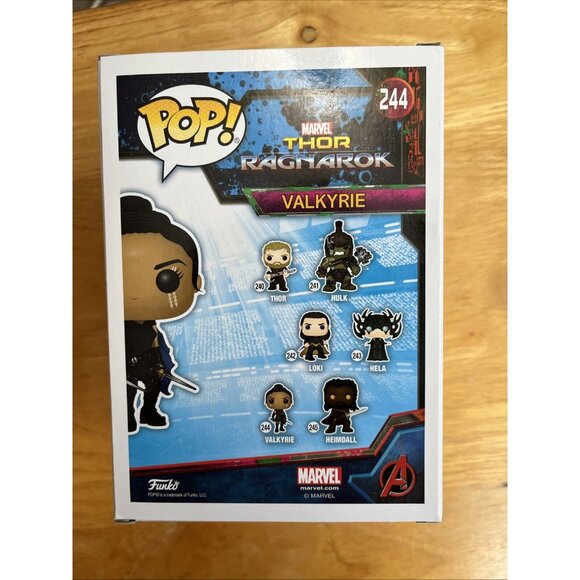 Funko Pop! Vinyl: Marvel - Valkyrie (Scavenger Suit) #244 Thor Ragnarok - Picture 3 of 6